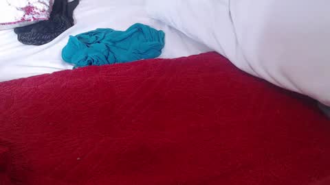 Snapshot of nextdoor_fantasy chatting on January 24, 2025, 6:35 am nextdoor_fantasy online show from January 24, 2025, 6:35 am