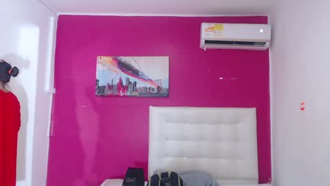 Snapshot of nextdoor_fantasy chatting on February 6, 2025, 3:27 am nextdoor_fantasy online show from February 6, 2025, 3:27 am