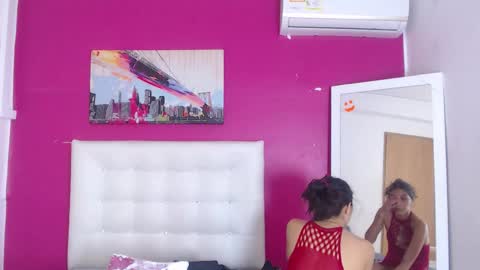 Snapshot of nextdoor_fantasy chatting on September 9, 2025, 3:39 am nextdoor_fantasy online show from September 9, 2025, 3:39 am