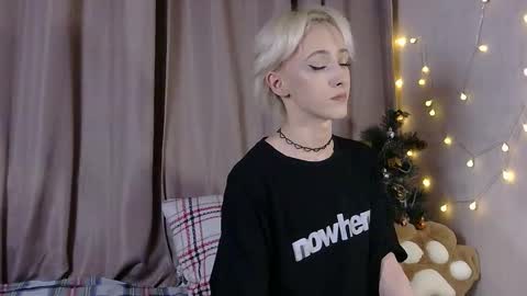 NextVibe1 online show from January 7, 2026, 5:04 pm