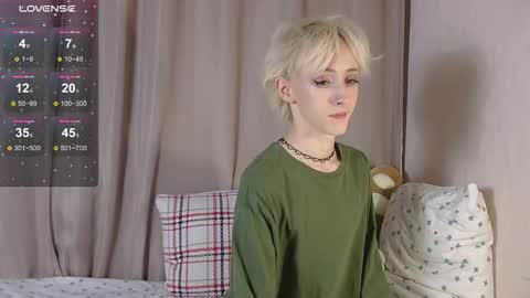 Snapshot of nextvibe1 chatting on February 11, 2026, 5:07 pm NextVibe1 online show from February 11, 2026, 5:07 pm