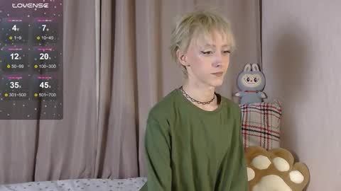 Snapshot of nextvibe1 chatting on February 17, 2026, 4:35 pm NextVibe1 online show from February 17, 2026, 4:35 pm