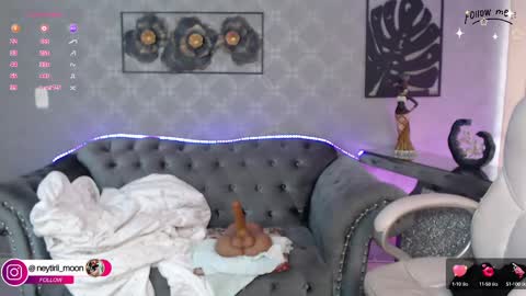 Snapshot of neytiri_moon chatting on March 1, 2025, 9:04 pm Sandra online show from March 1, 2025, 9:04 pm