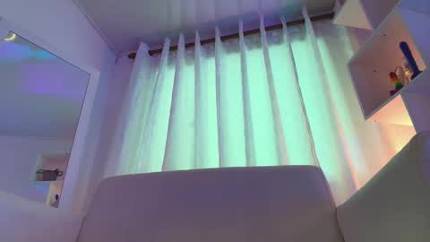  Angie   Instagram  angie julianac add me online show from September 29, 2025, 11:59 am