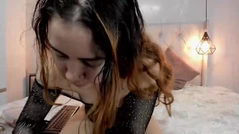 Snapshot of nezukokamado1_ chatting on October 9, 2025, 1:31 pm Milena online show from October 9, 2025, 1:31 pm