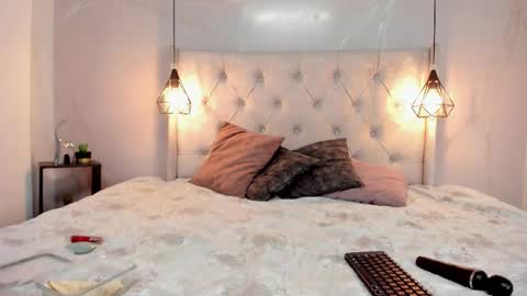 Snapshot of nezukokamado1_ chatting on October 11, 2025, 1:42 pm Milena online show from October 11, 2025, 1:42 pm