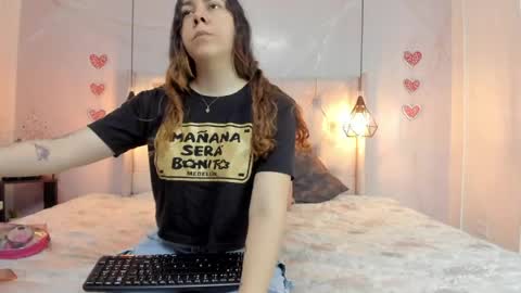 Snapshot of nezukokamado1_ chatting on July 6, 2026, 1:19 pm Milena online show from July 6, 2026, 1:19 pm