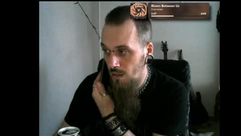Snapshot of nezvers chatting on April 17, 2026, 4:43 pm YouPick online show from April 17, 2026, 4:43 pm