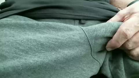 ngurth online show from October 21, 2025, 9:04 pm