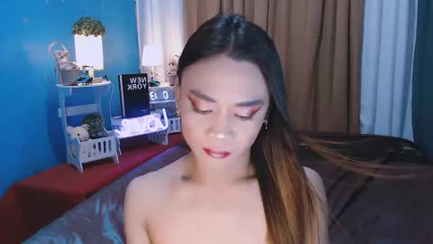 hottie nicole online show from December 3, 2024, 12:59 pm