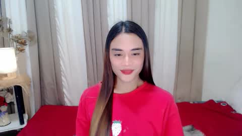 Snapshot of nhicolehollywood chatting on October 21, 2025, 2:12 am hottie nicole online show from October 21, 2025, 2:12 am