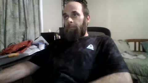 nhojdyoll14976 online show from June 3, 2026, 3:31 am