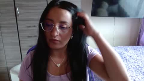 Snapshot of nia_cop chatting on January 8, 2025, 9:12 pm Dani online show from January 8, 2025, 9:12 pm