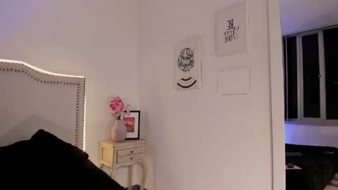 Snapshot of nia_malkova chatting on May 5, 2026, 9:06 am Nia Malkova online show from May 5, 2026, 9:06 am