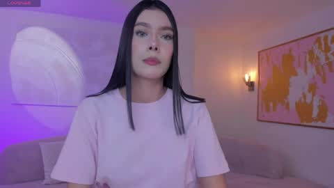 Call me Nia  online show from April 11, 2026, 1:43 am