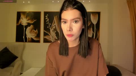 Call me Nia  online show from April 19, 2026, 5:23 pm