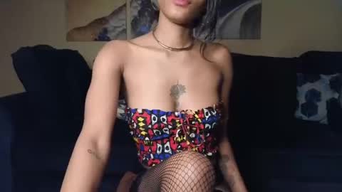 Lilly online show from December 27, 2024, 1:07 pm