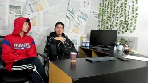 Snapshot of nice_boys11 chatting on June 22, 2026, 1:19 pm nice_boys11 online show from June 22, 2026, 1:19 pm