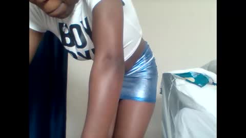 Snapshot of niceass_95 chatting on October 27, 2025, 9:13 am gabby online show from October 27, 2025, 9:13 am