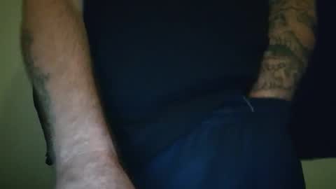 niceguy6986 online show from September 23, 2025, 11:19 pm