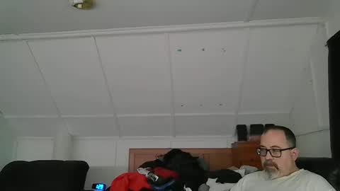 niceguy7208 online show from November 17, 2025, 6:30 am