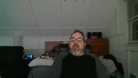 niceguy7208 online show from March 3, 2026, 4:18 am