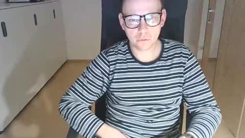 NiceGuyFlo online show from March 9, 2025, 2:50 am