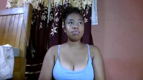 Snapshot of nicelly01 chatting on May 2, 2026, 10:31 am nicelly01 online show from May 2, 2026, 10:31 am