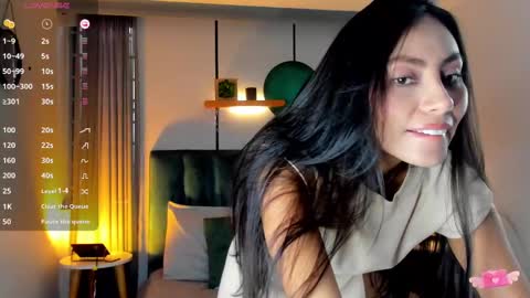 Nichole online show from February 17, 2025, 2:48 pm