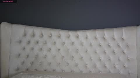 Nichole online show from February 25, 2025, 12:13 pm