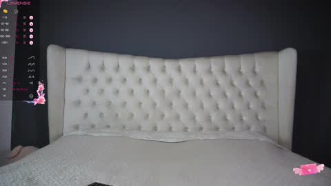 Nichole online show from March 7, 2025, 11:29 am