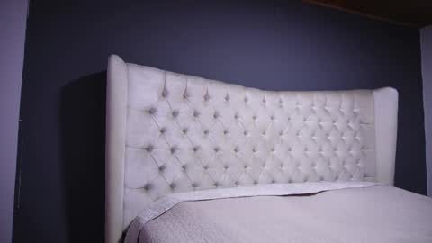 Nichole online show from October 4, 2025, 11:19 am