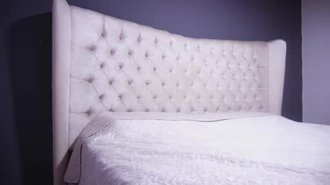 Nichole online show from October 20, 2025, 11:32 am