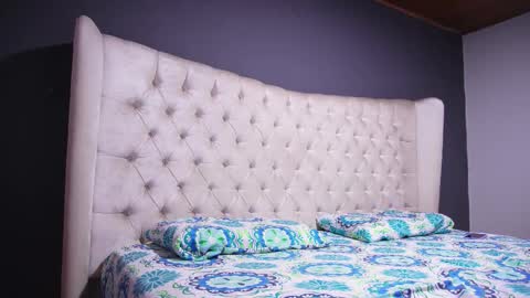 Nichole online show from November 1, 2025, 11:01 am