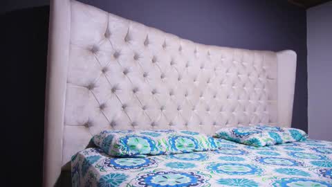 Nichole online show from November 6, 2025, 10:49 am