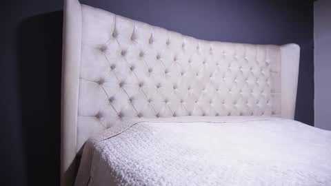 Nichole online show from November 10, 2025, 10:58 am