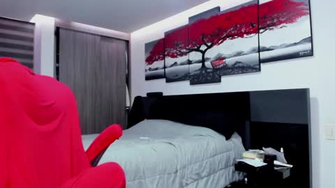 Nick Klaus online show from February 8, 2025, 1:00 am