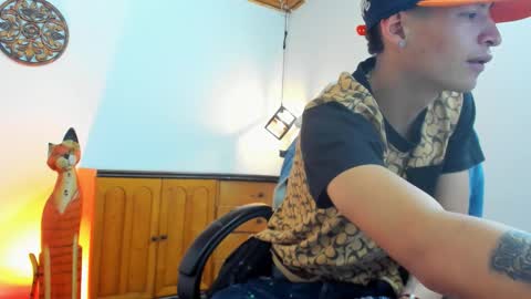 nick_nizzer online show from October 27, 2025, 12:42 pm