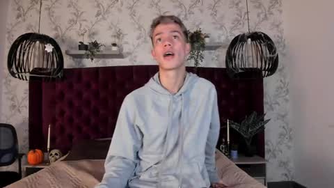 Nick  online show from October 28, 2025, 12:09 pm