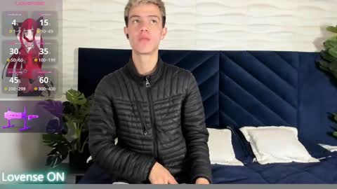 Nick  online show from November 21, 2025, 1:43 pm