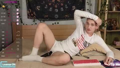 Nick online show from October 4, 2025, 12:58 pm