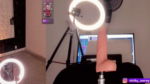 Snapshot of nickky__ chatting on December 18, 2024, 7:26 am Nicky online show from December 18, 2024, 7:26 am