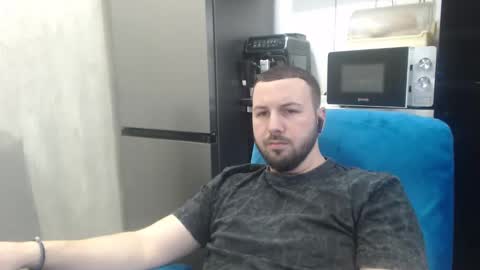 Snapshot of nickolas22 chatting on February 26, 2026, 10:42 pm Julian online show from February 26, 2026, 10:42 pm