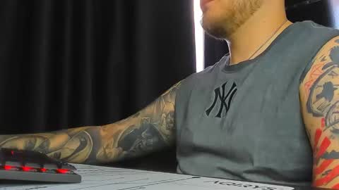 Snapshot of nicktattoomaster chatting on June 11, 2026, 12:25 pm nicktattoomaster online show from June 11, 2026, 12:25 pm
