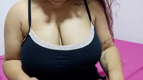 Snapshot of nicky1709 chatting on December 25, 2024, 9:00 pm Leidy online show from December 25, 2024, 9:00 pm