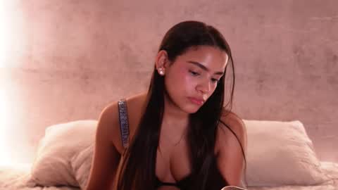 nicky and blake online show from December 14, 2025, 3:06 pm