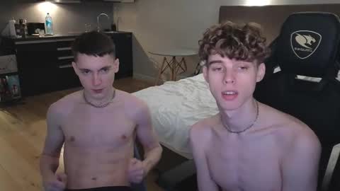 Nicki  Danny online show from October 27, 2025, 7:18 pm