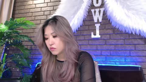 Today is my 41st birthday  And in 2 hours Im waiting for you on the stream Stock up on tokens and a good mood Nicky online show from February 2, 2025, 3:17 pm