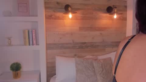 Snapshot of nicky_peyton chatting on October 25, 2025, 3:03 am Nicky online show from October 25, 2025, 3:03 am