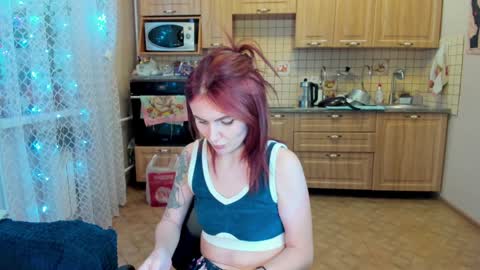 Nicky Weekends online show from December 24, 2024, 12:11 pm